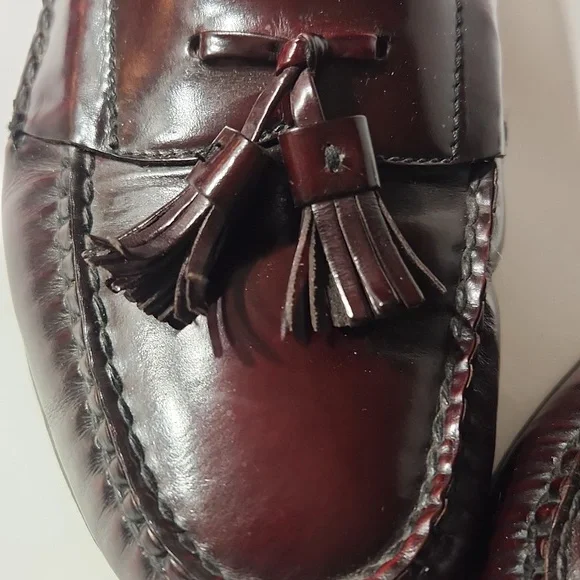 Cole Haan Burgandy Pinch Tassel Moc-Toe Loafers Size 10 - Picture 3 of 15